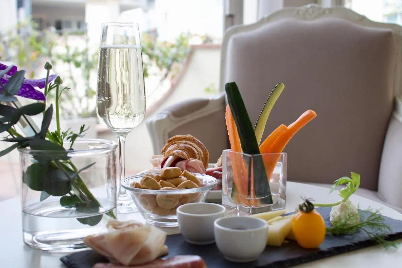 Parco Dei Principi Boutique Hotel Rimini 4*,