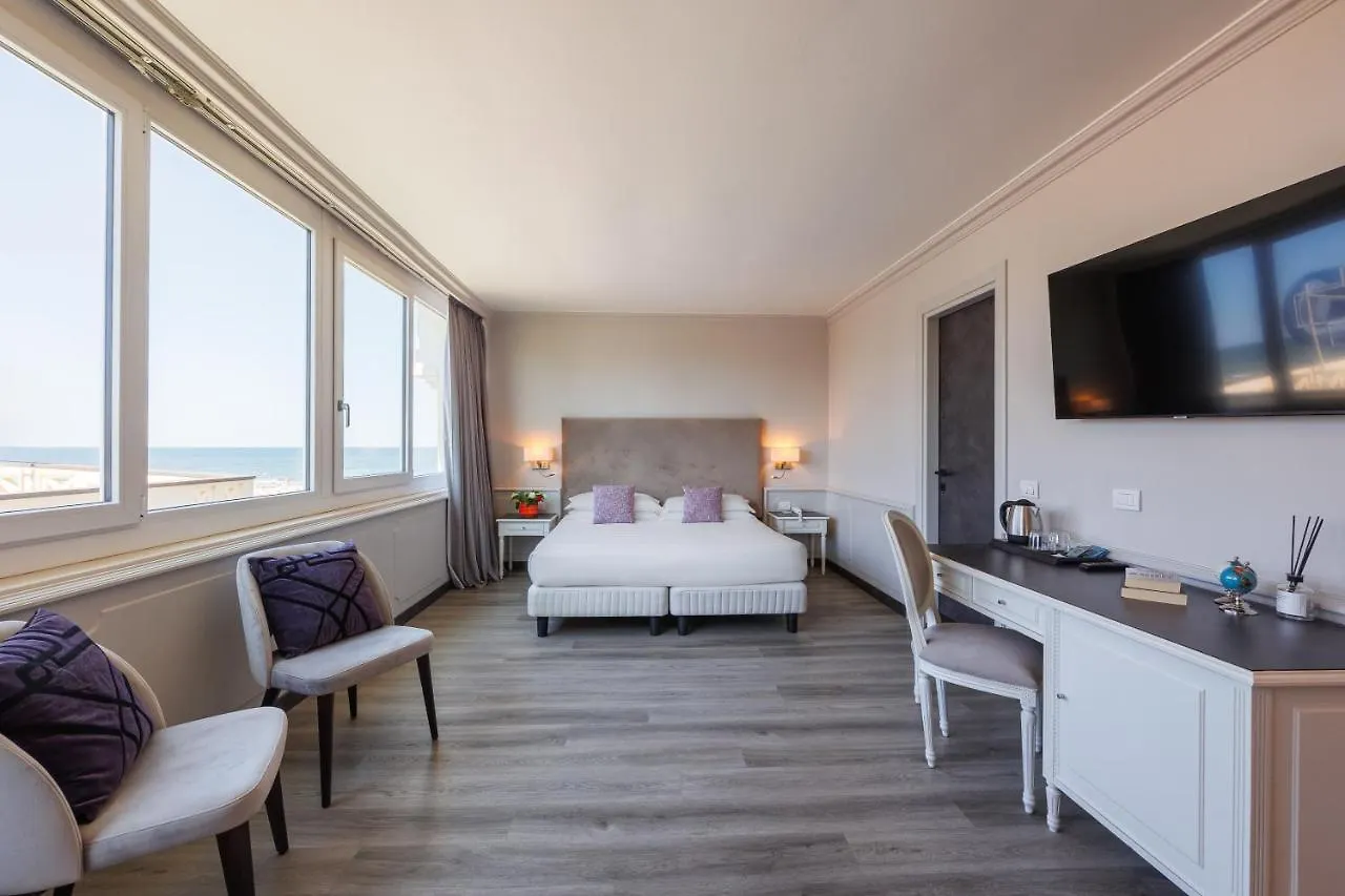 Parco Dei Principi Boutique Hotel Rimini 4*,